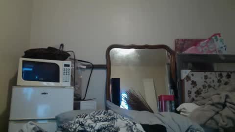 switchfreak5 online show from December 22, 11:40 am