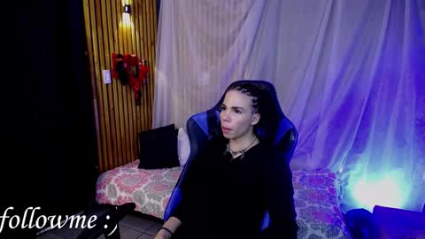 swt_day_ online show from December 3, 12:59 pm