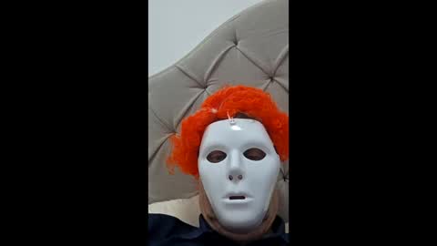 szr10179554 online show from March 31, 4:20 pm