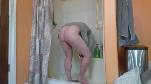 take_it_to_the_edge online show from April 6, 11:59 pm