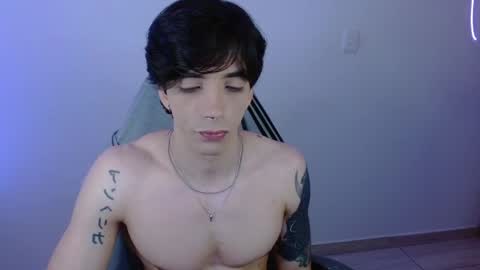 takeru___ online show from January 17, 9:05 pm