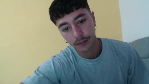 talhi_ online show from October 24, 4:52 pm