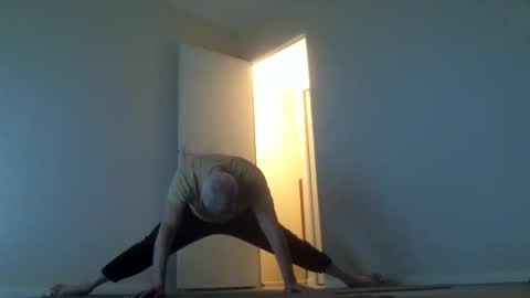 Jack Pierrot online show from March 2, 6:03 am