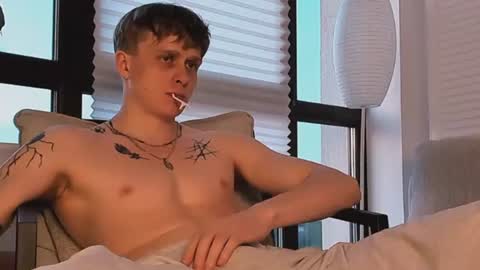 Colin online show from June 21, 6:02 pm