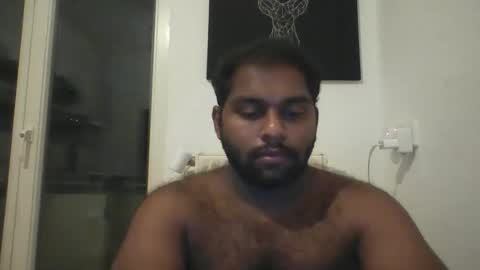 tamilpaiyan09 online show from January 17, 10:55 pm