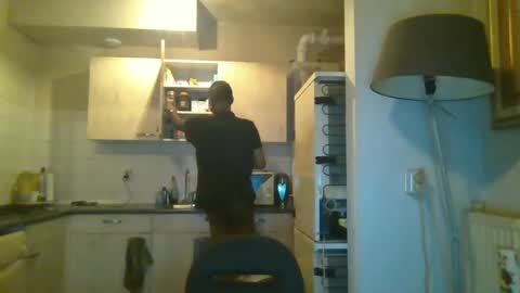 Genaro Thode online show from February 3, 5:18 am