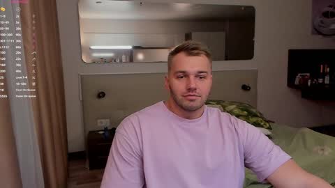 My shows 2100500 UTC3 online show from January 25, 4:02 am