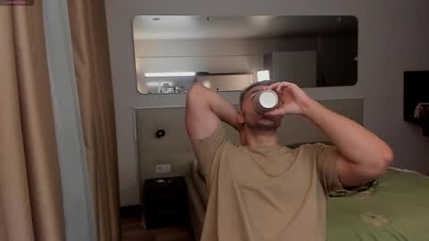 My shows 2100500 UTC3 online show from February 12, 4:33 am