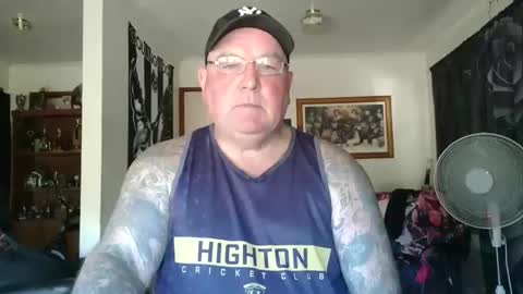 tattzsexy online show from March 10, 1:33 am