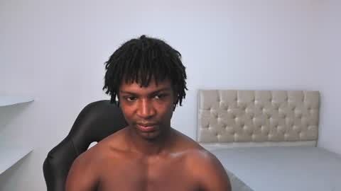 tau_montes online show from July 14, 2:05 am