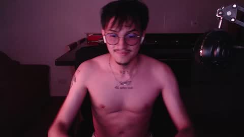 Teo independent model online show from January 8, 3:45 am