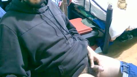 teclover online show from March 10, 6:52 am