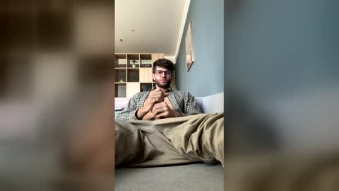 teddy_bear_official online show from December 16, 5:25 am