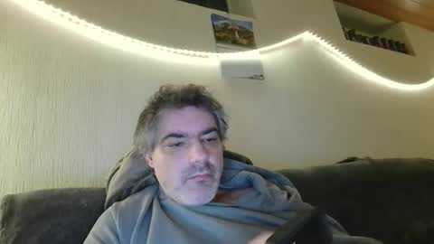 Peter online show from December 18, 3:35 am