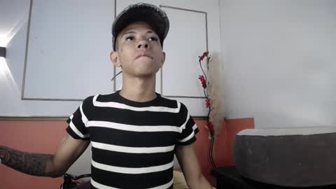 tessachains online show from November 19, 11:26 pm