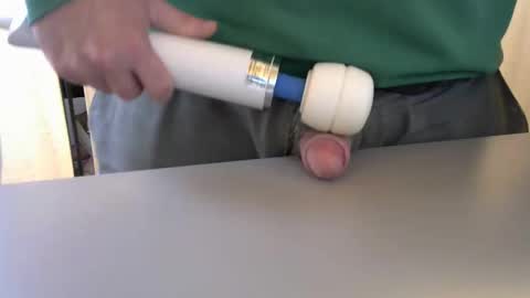 Test the Chat online show from November 16, 8:33 pm