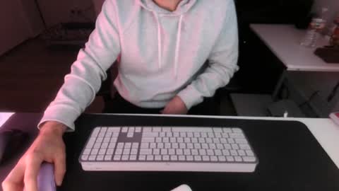 texasstrill online show from June 14, 8:49 am