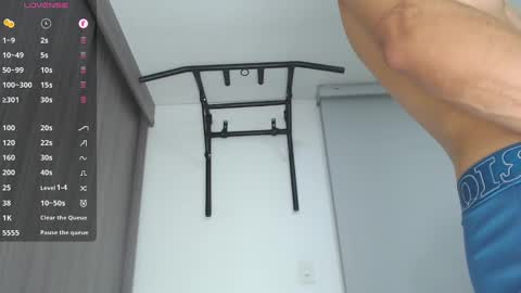 INSTAGRAM   Th1rss online show from January 18, 12:39 am