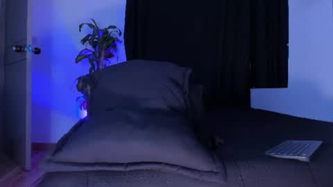 thadeo_king online show from June 30, 1:17 am