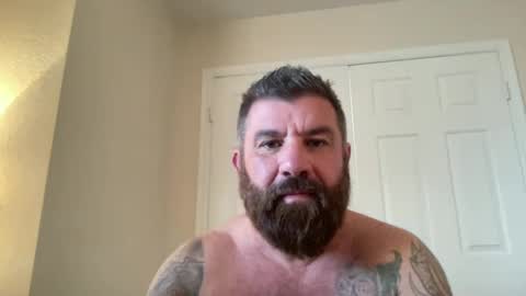 ThatGuyBearded online show from January 18, 4:21 pm