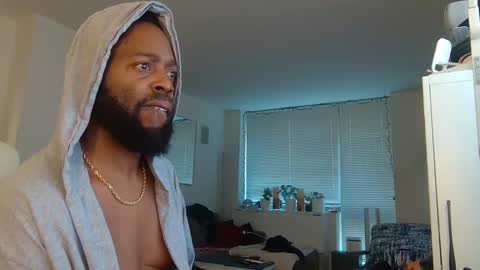 Snapshot of theblacklordmaster chatting on October 3, 1:05 pm theblacklordmaster online show from October 3, 1:05 pm