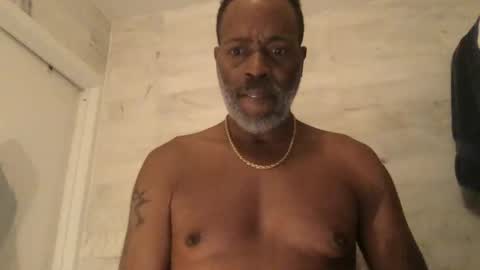 Snapshot of theblacklordmaster chatting on January 7, 12:59 pm theblacklordmaster online show from January 7, 12:59 pm