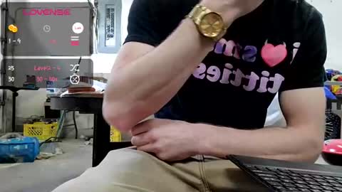 Thatcarrguyy online show from July 2, 1:15 am