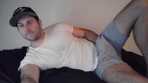 Theetwohander online show from April 9, 2:42 am