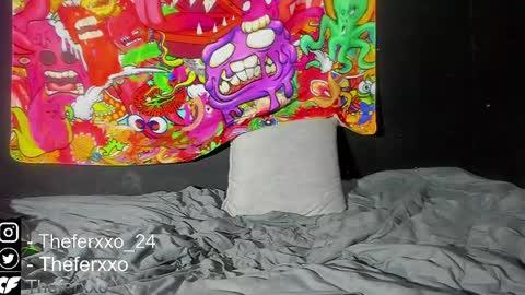 independent Model online show from May 14, 1:47 am