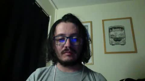 Snapshot of theguitarmistery chatting on September 17, 3:40 am theguitarmistery online show from September 17, 3:40 am