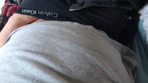 Liam online show from November 3, 9:27 pm