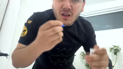 thelittlehot1 online show from February 13, 4:51 am