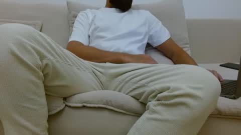 TheMonarchGoat online show from December 22, 6:38 pm