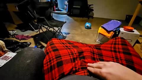 Snapshot of thenewone22901 chatting on March 9, 4:49 am thenewone22901 online show from March 9, 4:49 am