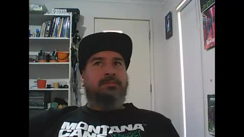 aussiebeard online show from April 20, 3:09 am