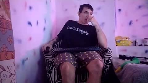 nadie xd online show from April 1, 2:02 am