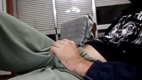 thesixpack_ online show from October 27, 11:51 pm