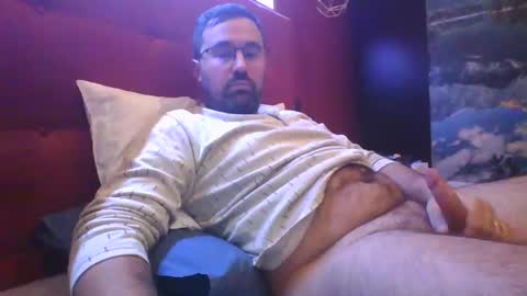 Snapshot of theviper1990 chatting on January 22, 11:11 pm Carlos1990 online show from January 22, 11:11 pm