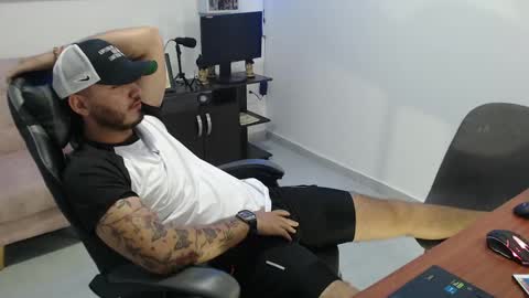 thiago_420 online show from May 29, 1:59 am