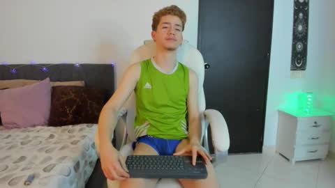 Manuel online show from February 21, 8:15 am