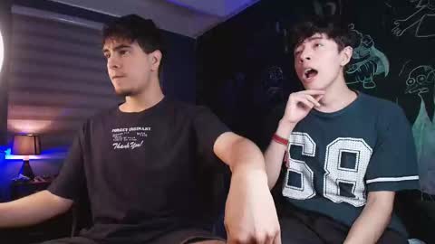 Thiago online show from March 29, 8:31 pm