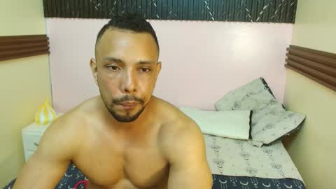 Thiago Summers online show from October 16, 4:37 pm