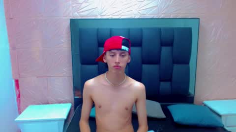 thiago_twink38 online show from February 11, 8:30 am