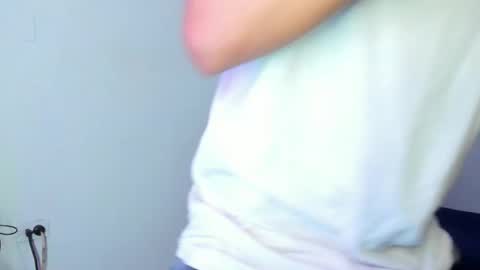 Thiago online show from January 15, 9:06 pm