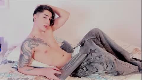 Thiago Winteer online show from June 17, 1:40 am