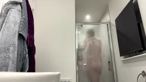 thickandmeaty9incher online show from December 11, 11:10 pm