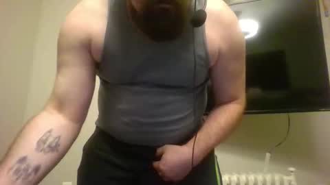 thickandnerdy1129 online show from June 10, 4:03 am