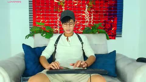 Thiago Saenzz online show from February 16, 3:48 am