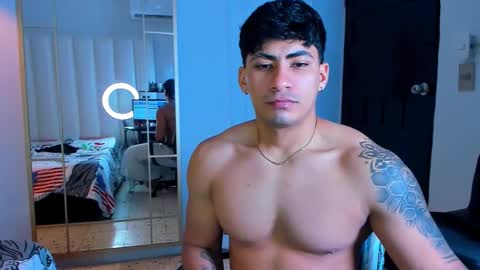 MICHAEL AND CRISS online show from October 22, 3:10 am