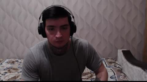 Andy online show from December 14, 9:00 pm